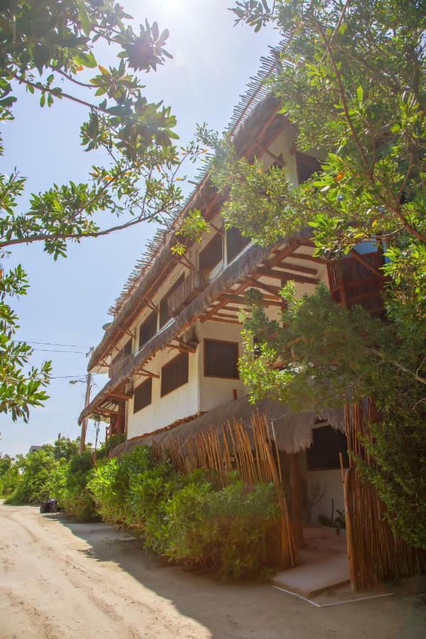 Holbox Deluxe Apartments Bagian luar foto