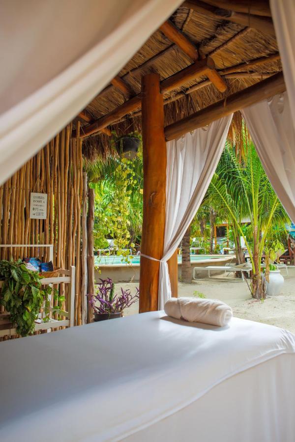 Holbox Deluxe Apartments Bagian luar foto
